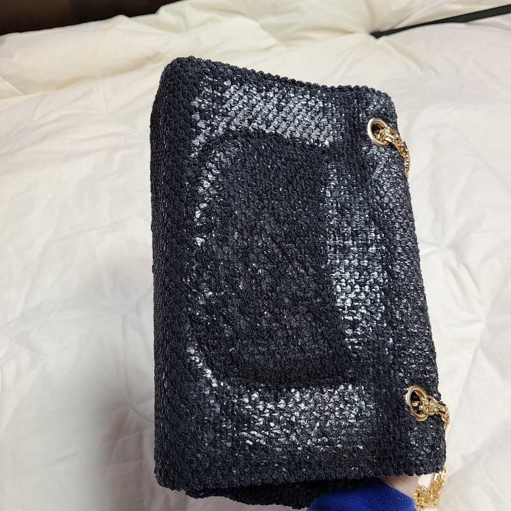 Black and Gold Purse - Picture 7 of 10